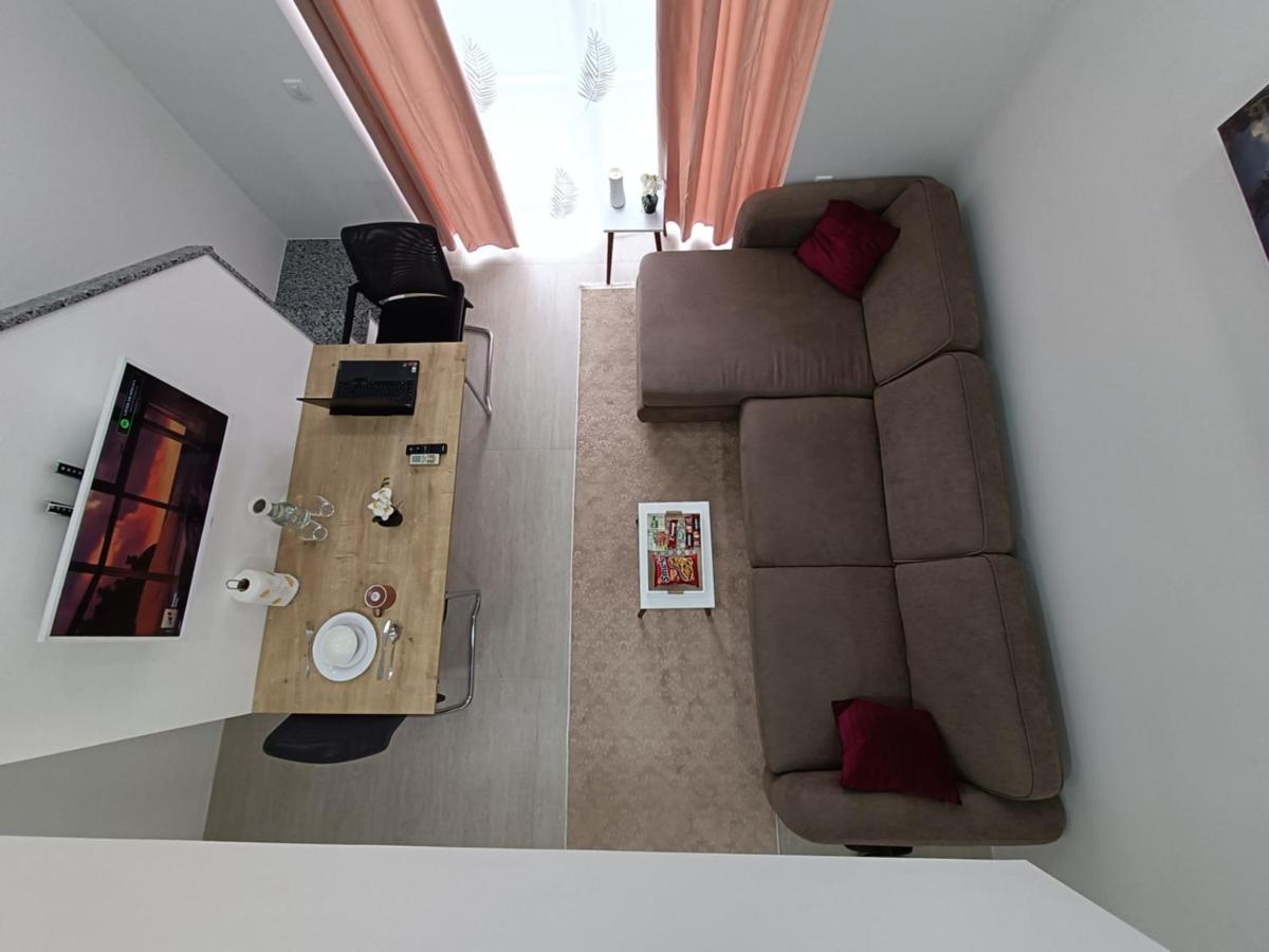Korzo Apartment 비옐로폴레 외부 사진